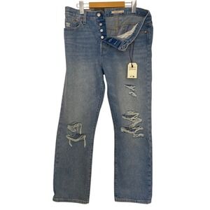 Levis Premium Wedgie Straight High Rise Distressed Jeans Light Wash 31x28